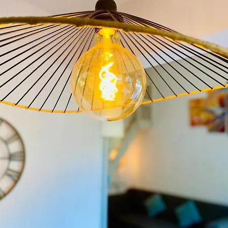 Ferienhaus & Prive, Proche # Demeure Insolite Fr *